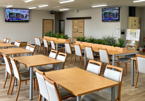 社員食堂:テレビ