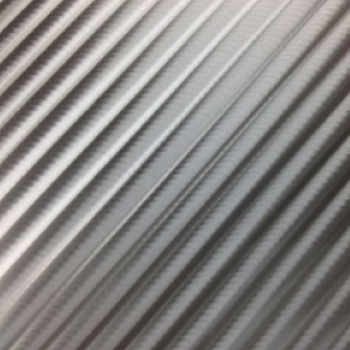 スライドスピン加工:直線的にスピンをかけたもの